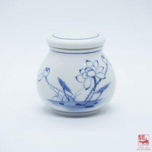 Porcelain Lotus Tea Caddy, 50-70g
